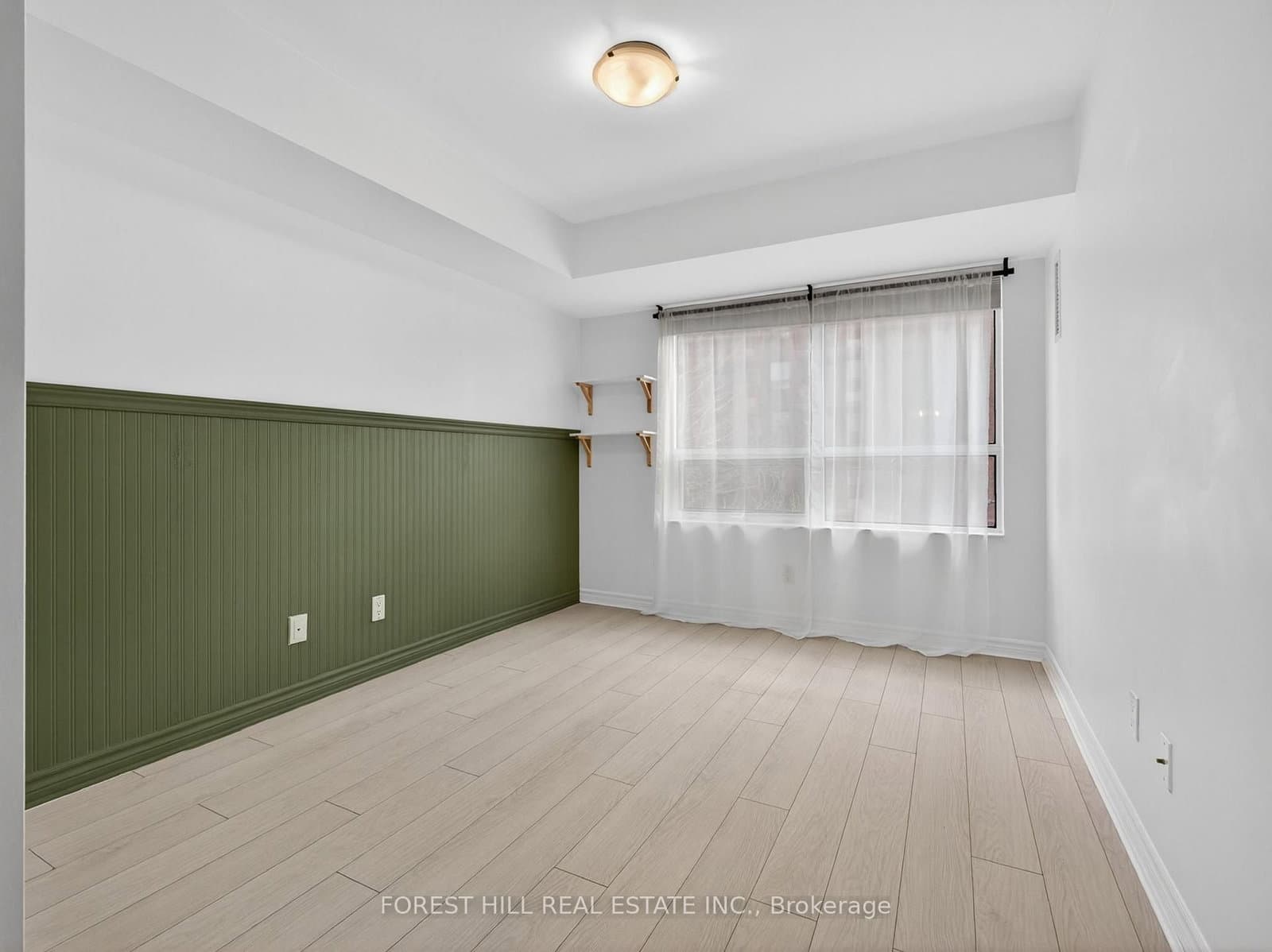 35 Saranac Boulevard, Unit 224 thumbnail 17