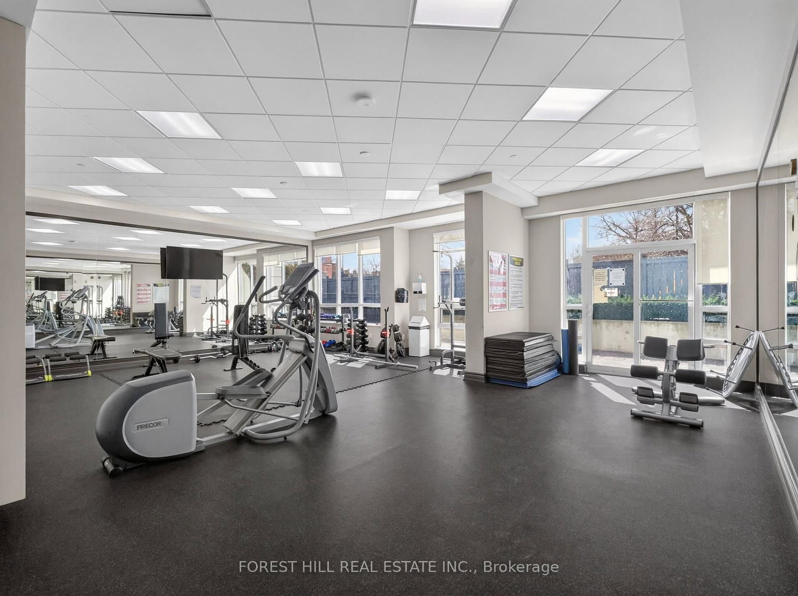 35 Saranac Boulevard, Unit 224 thumbnail 32