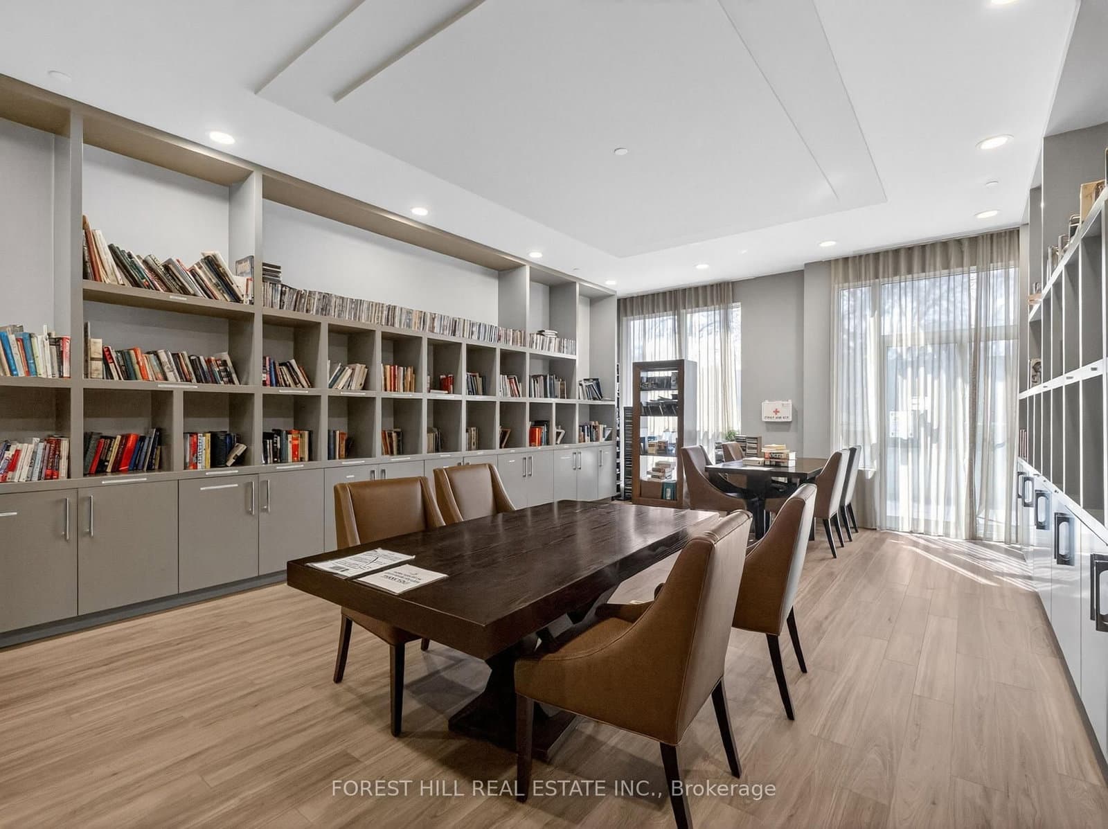 35 Saranac Boulevard, Unit 224 thumbnail 34