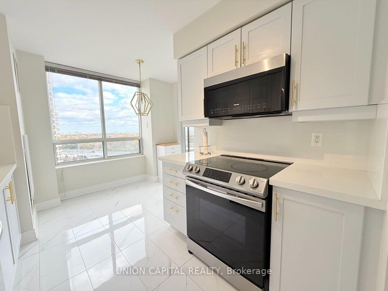 78 Harrison Garden Boulevard, Unit 1007 thumbnail 20