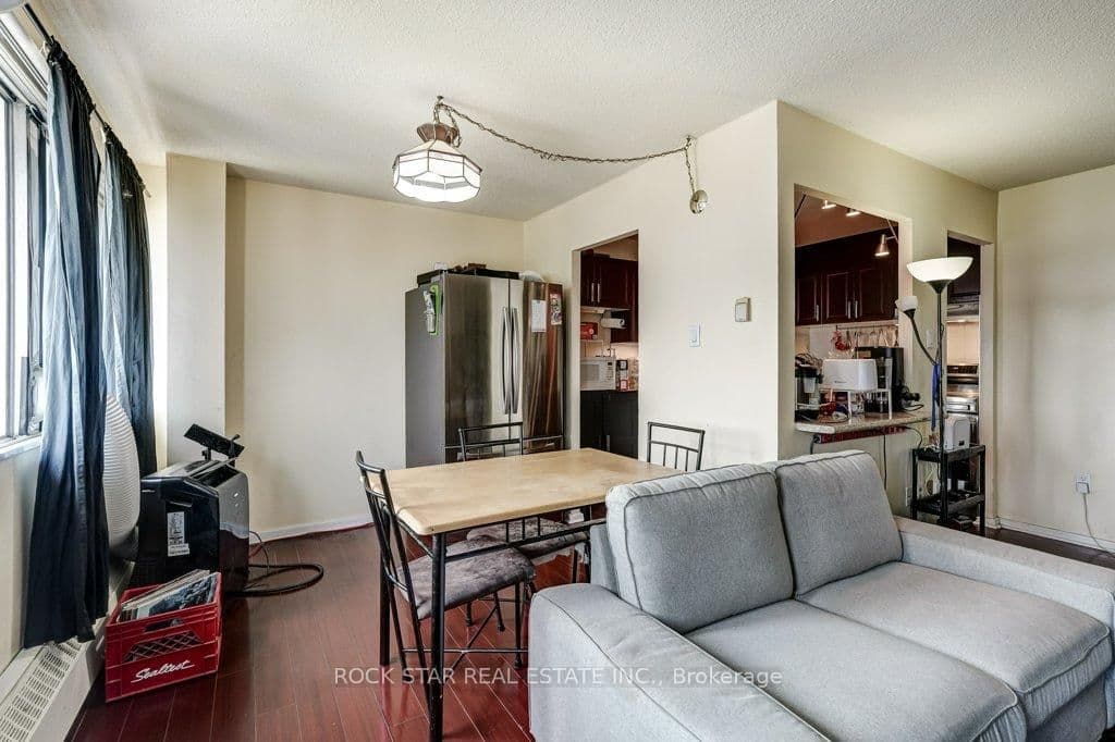 10 Sunny Glenway, Unit 1711 thumbnail 12