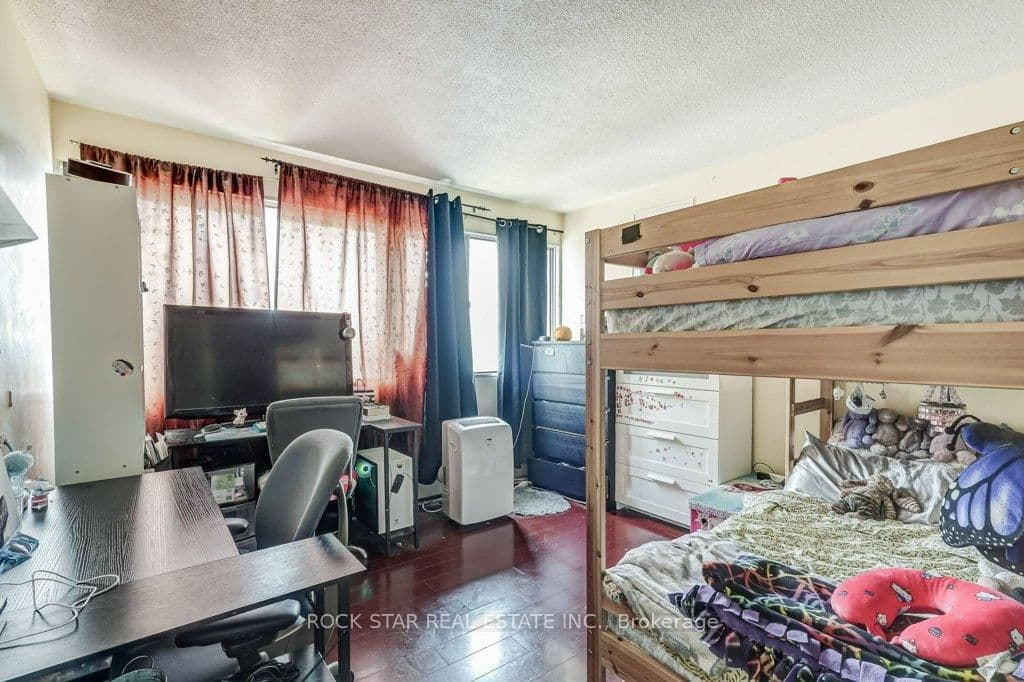 10 Sunny Glenway, Unit 1711 thumbnail 16