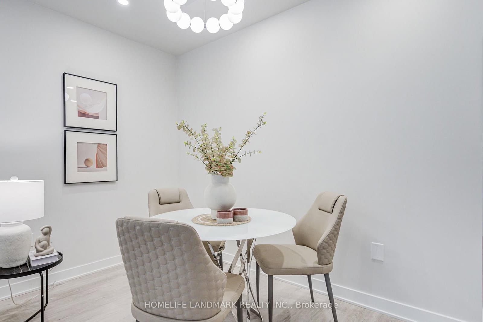 55 Charles Street E, Unit TH05 thumbnail 5
