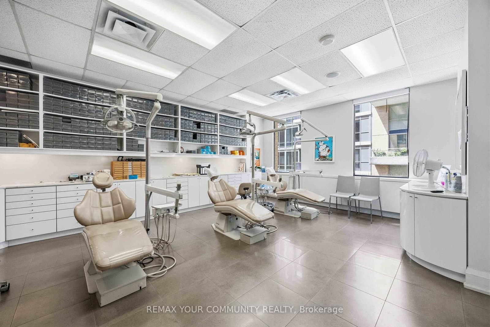 1240 Bay Street, Unit 706 thumbnail 2