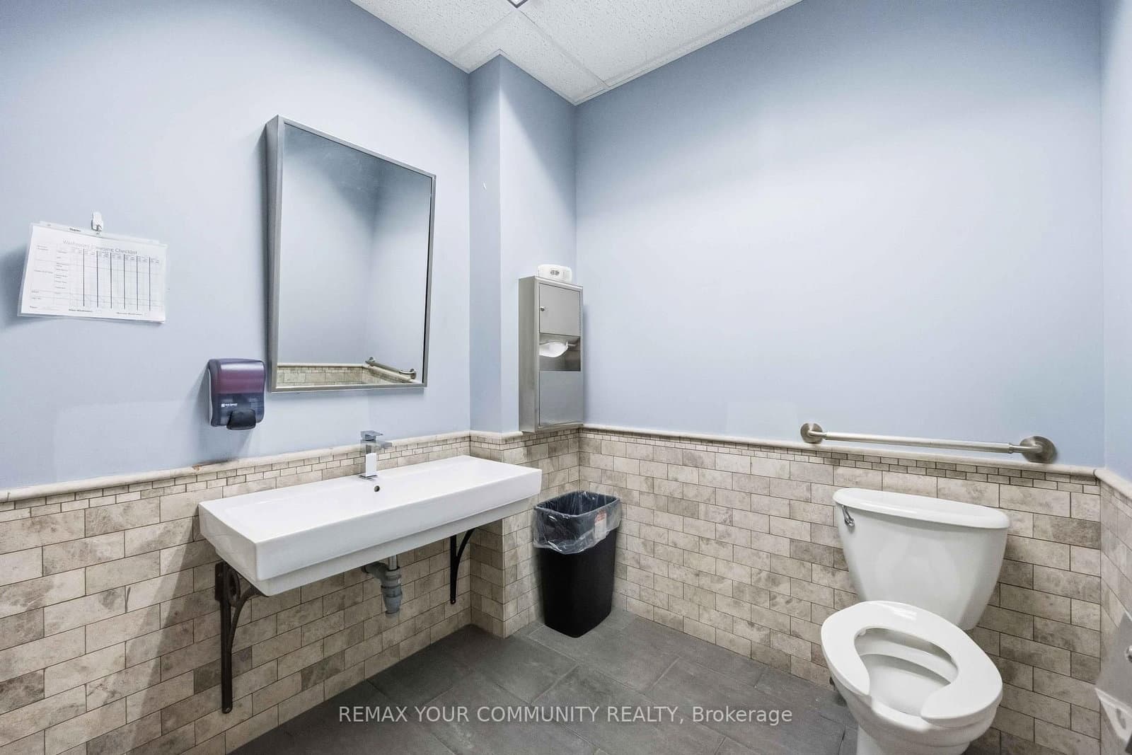 1240 Bay Street, Unit 706 thumbnail 28