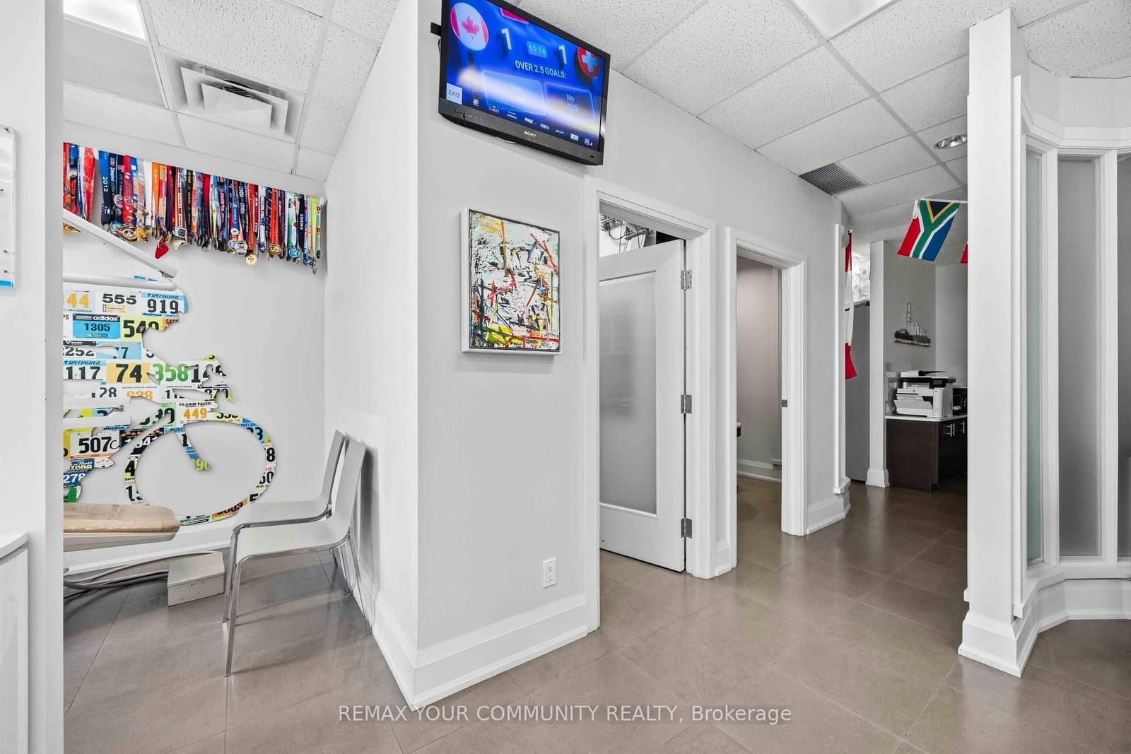 1240 Bay Street, Unit 706 thumbnail 8