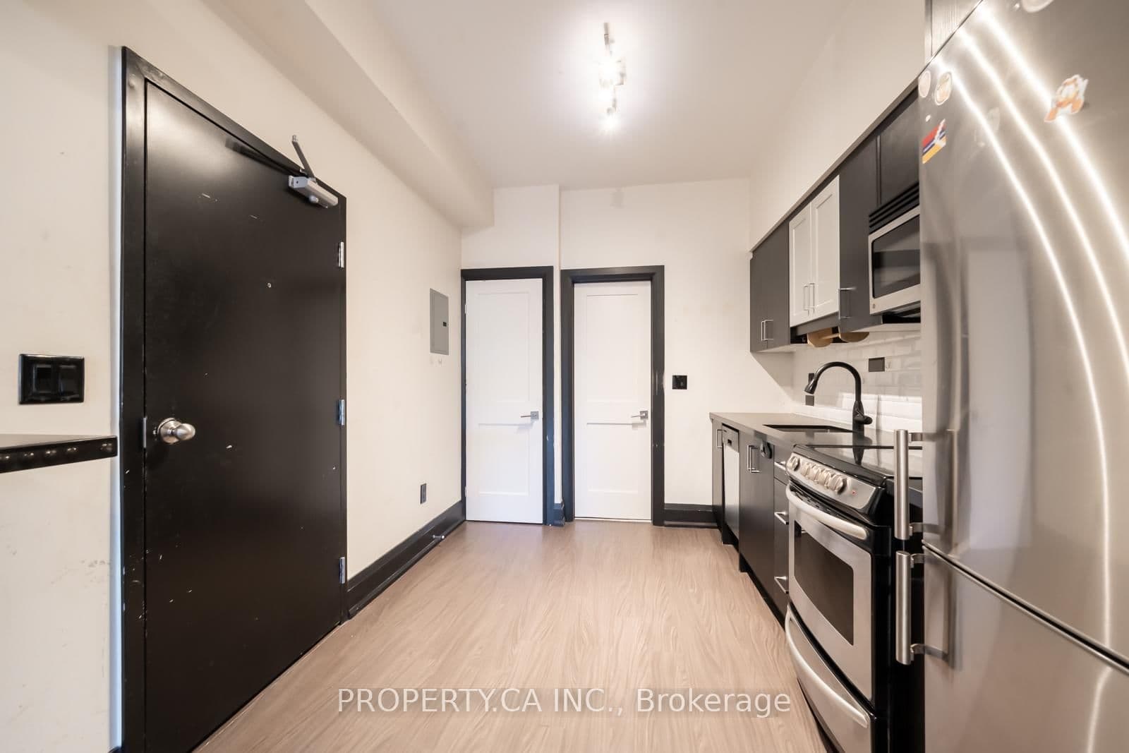 960 Queen Street W, Unit 3 thumbnail 4