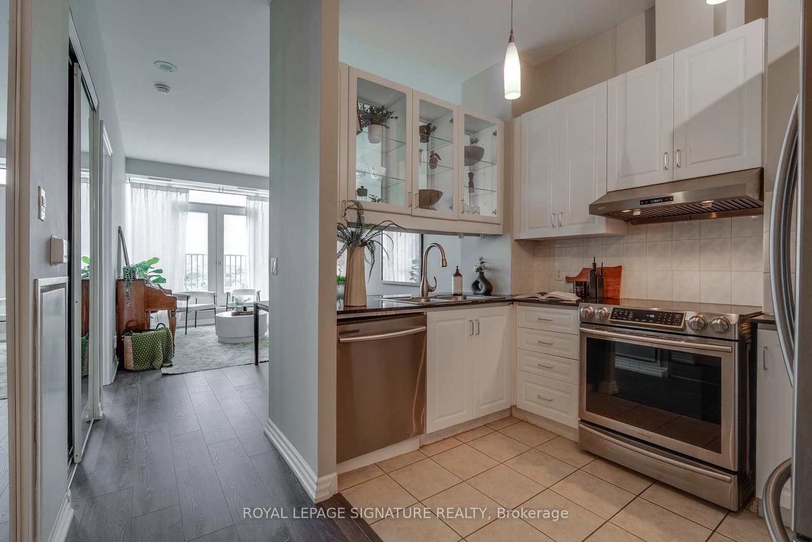 797 Don Mills Road, Unit 904 thumbnail 12