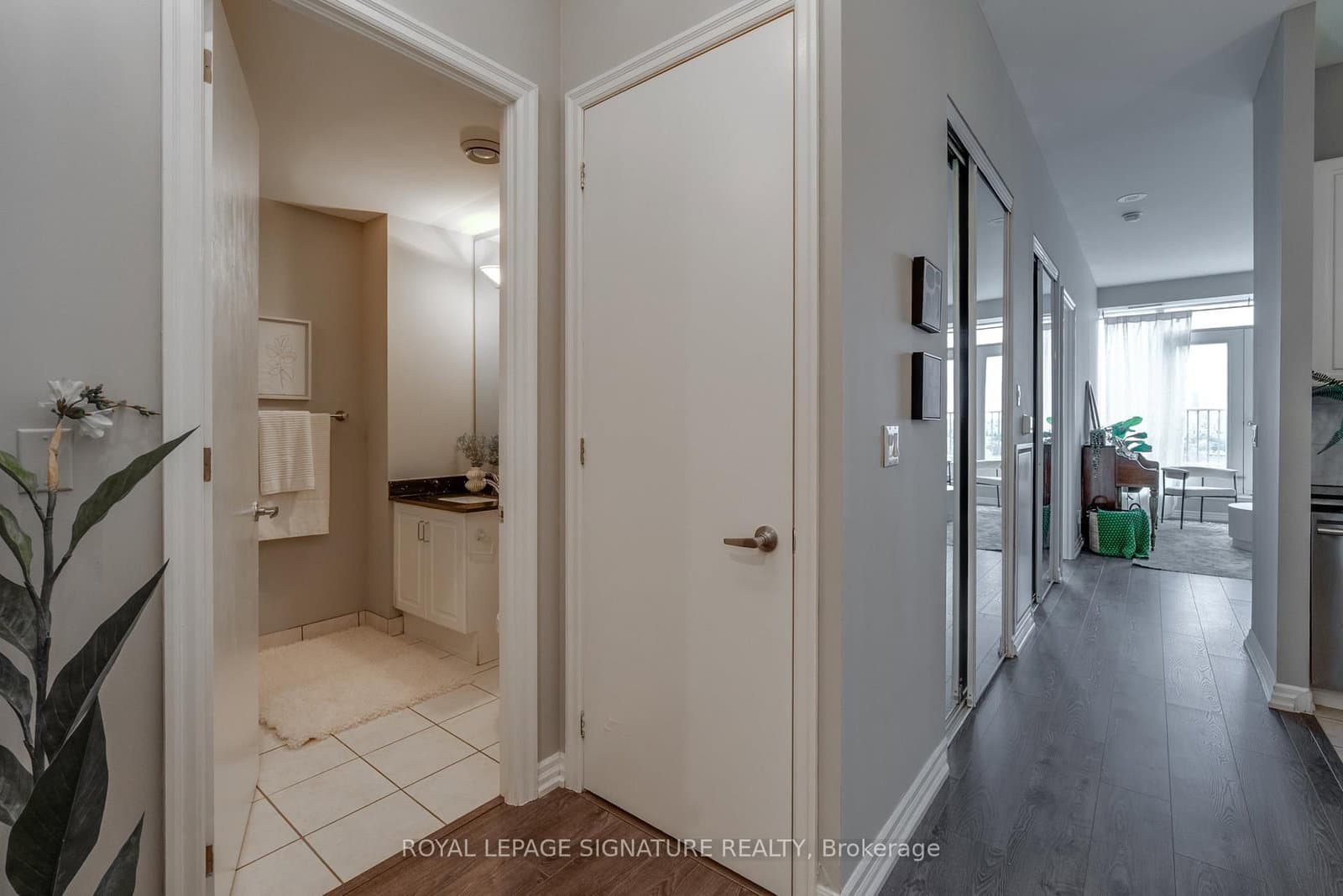 797 Don Mills Road, Unit 904 thumbnail 22