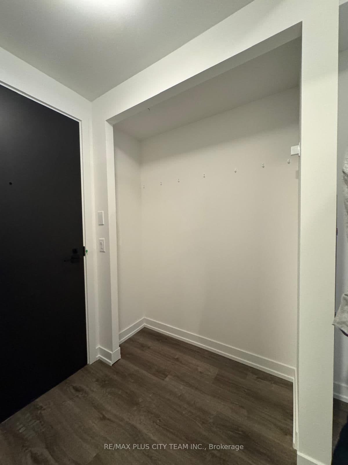 28 Eastern Avenue, Unit 926 thumbnail 9