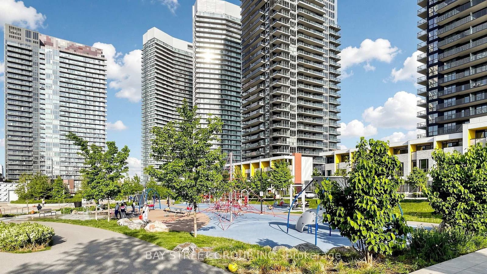 95 McMahon Drive, Unit 2515 thumbnail 46