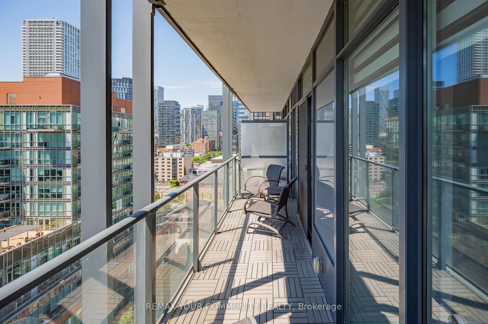 105 George Street, Unit 1412 thumbnail 16