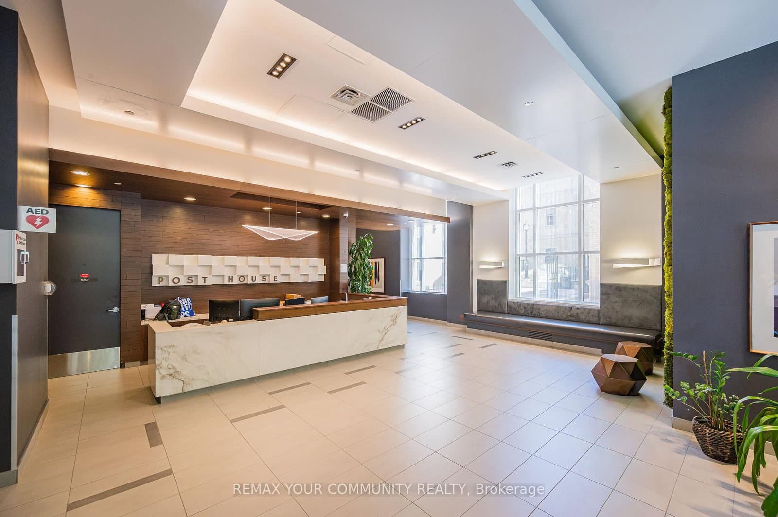 105 George Street, Unit 1412 thumbnail 24