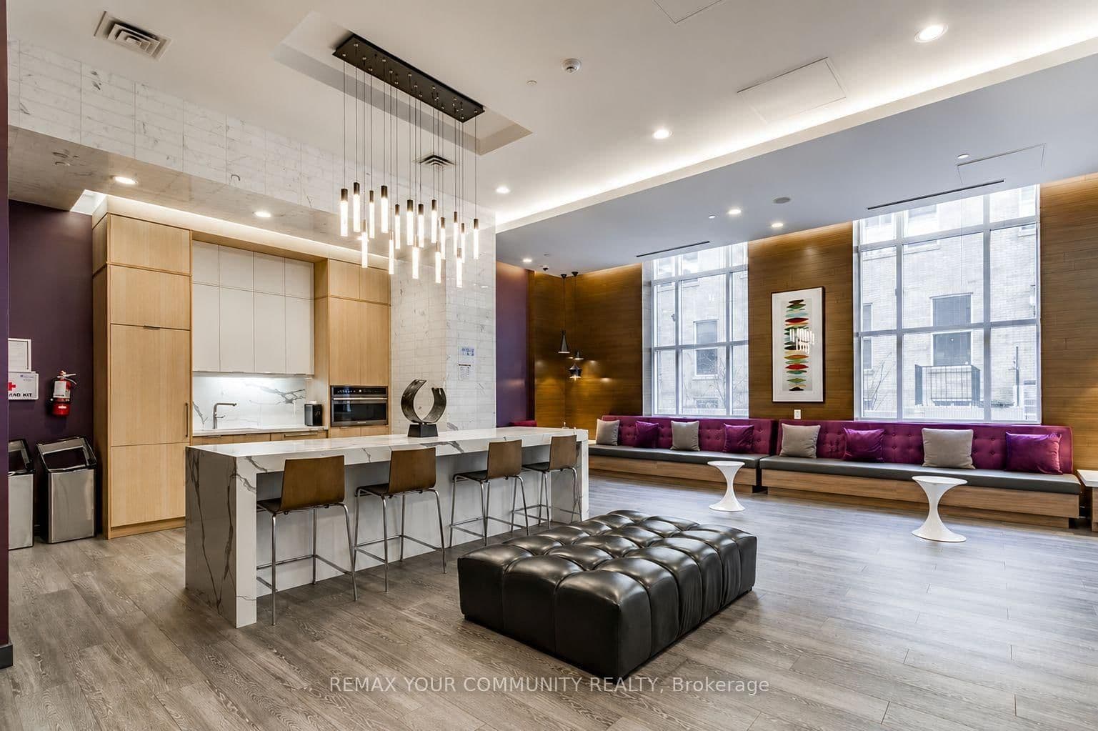 105 George Street, Unit 1412 thumbnail 31