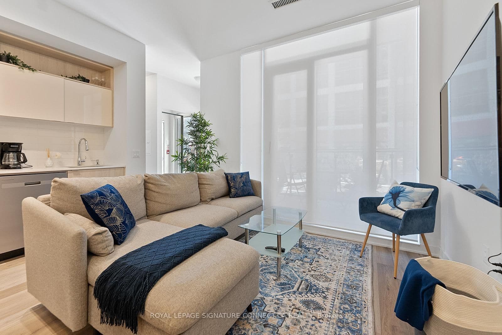 60 Princess Street, Unit 103 thumbnail 2