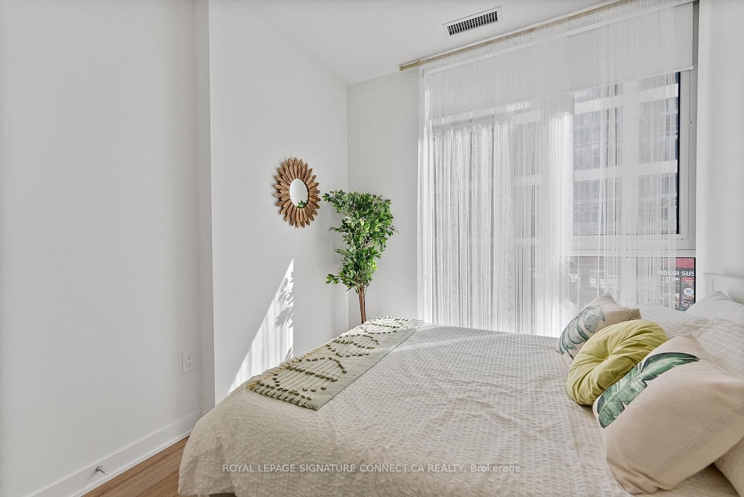 60 Princess Street, Unit 103 thumbnail 22