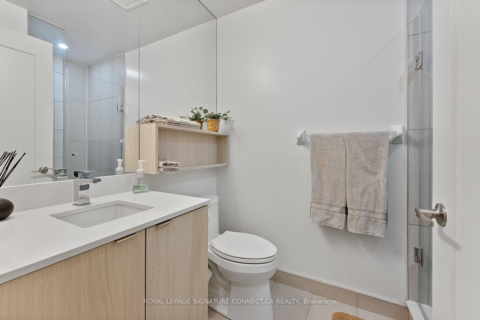 60 Princess Street, Unit 103 thumbnail 30