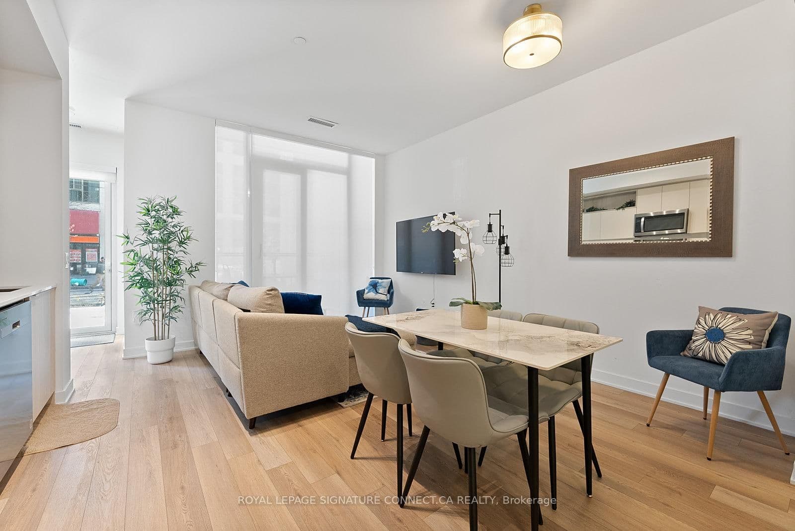 60 Princess Street, Unit 103 thumbnail 4