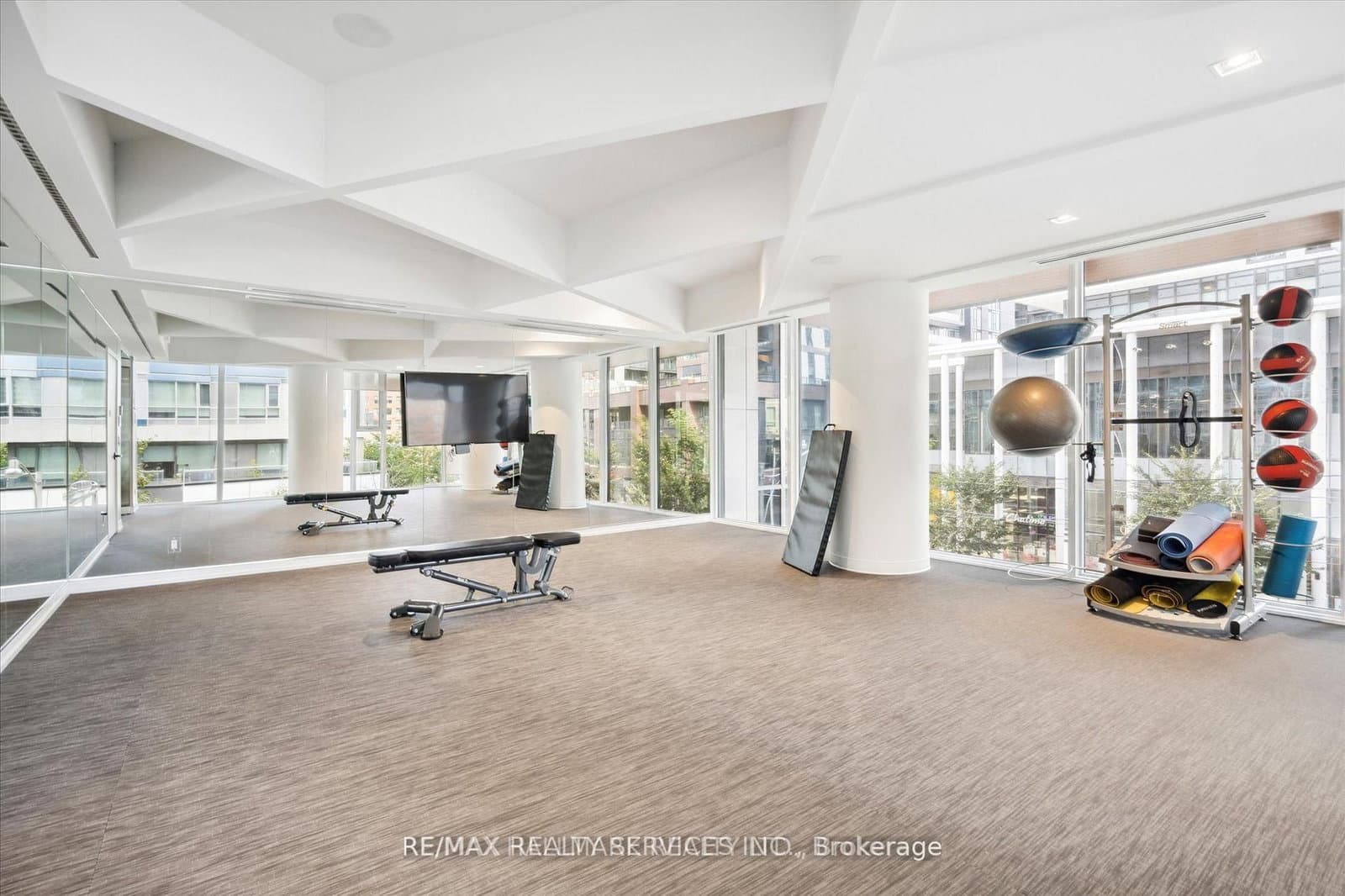 20 Tubman Avenue, Unit 2307 thumbnail 11