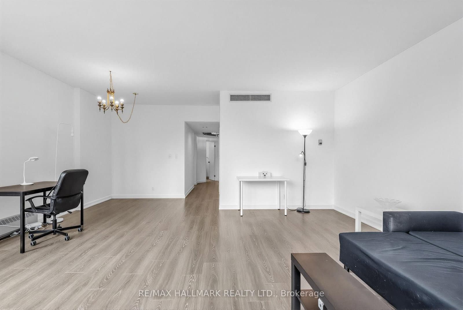 3 Duplex Avenue, Unit 102 thumbnail 9