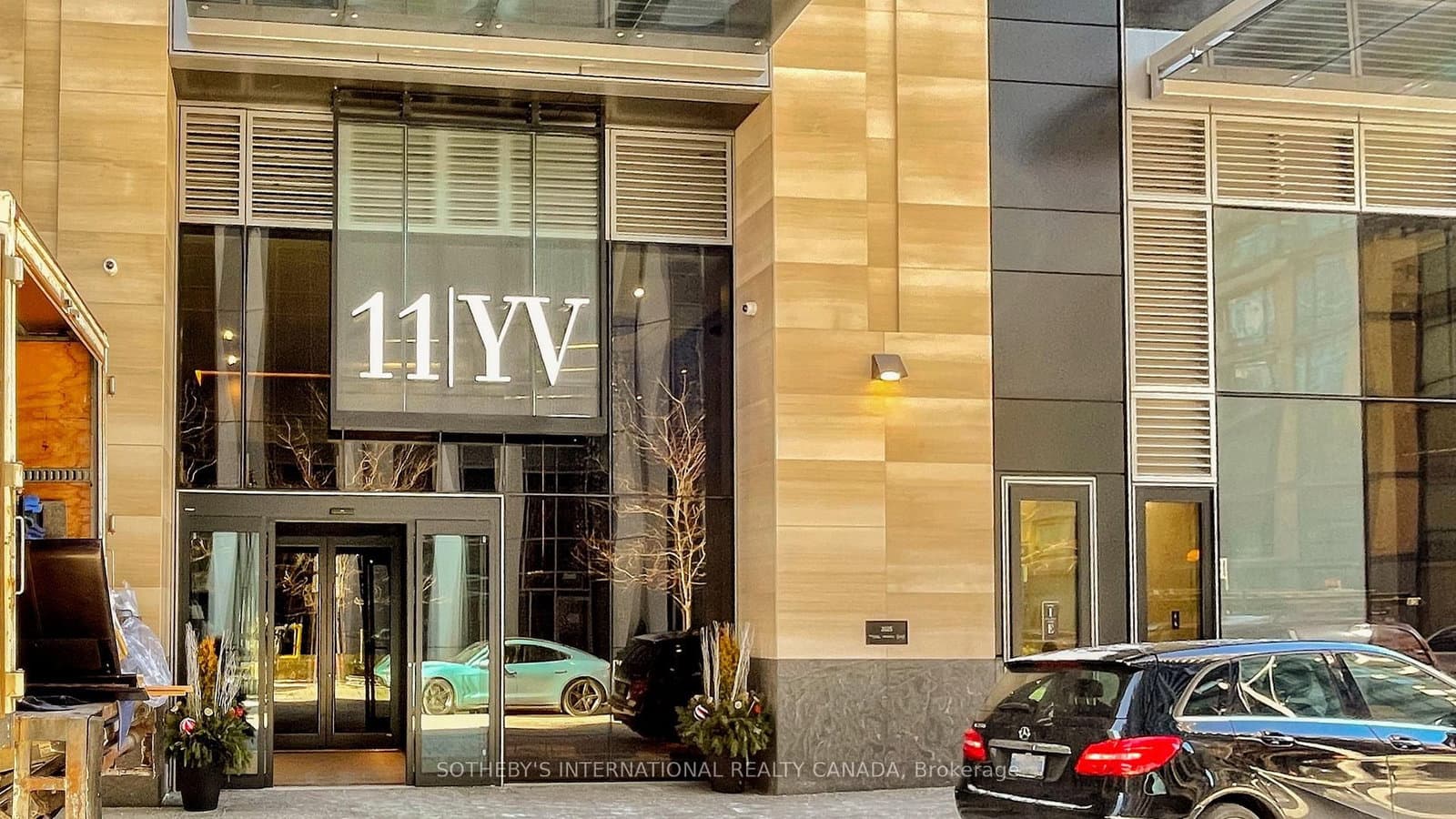 11 Yorkville Avenue, Unit 2112 thumbnail 20