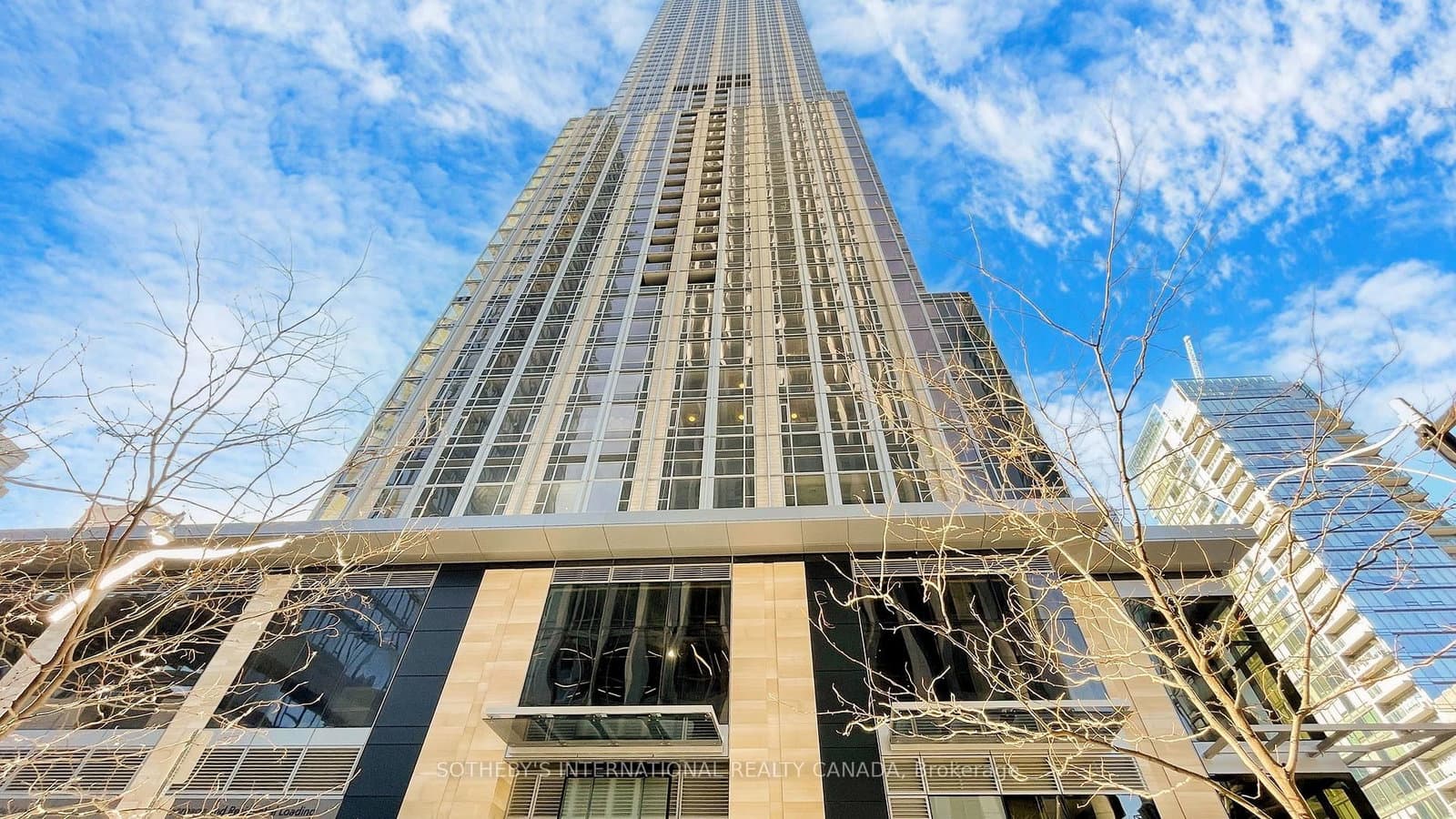 11 Yorkville Avenue, Unit 2112 thumbnail 3
