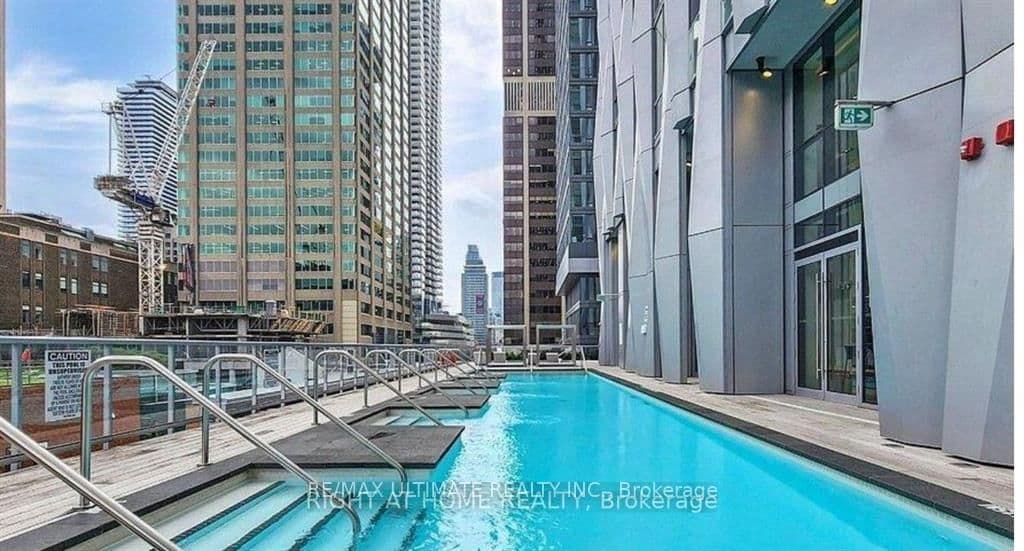 1 Yorkville Avenue, Unit 1208 thumbnail 28