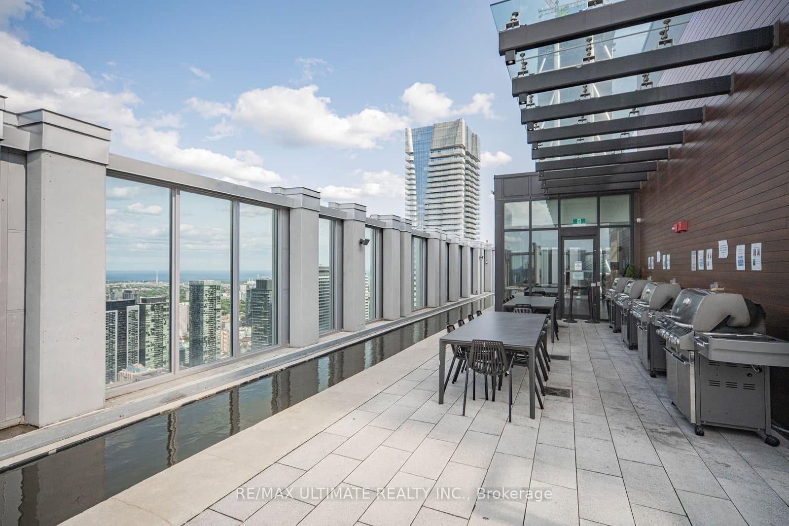 1 Yorkville Avenue, Unit 1208 thumbnail 37