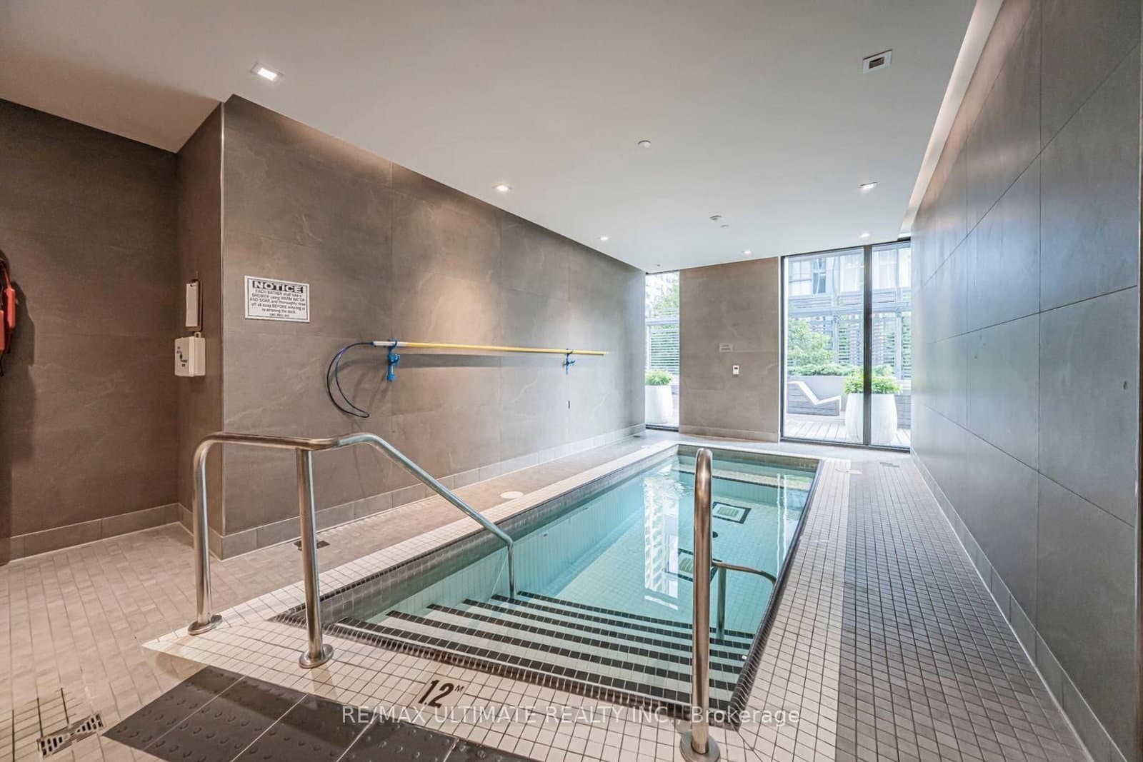 1 Yorkville Avenue, Unit 1208 thumbnail 42