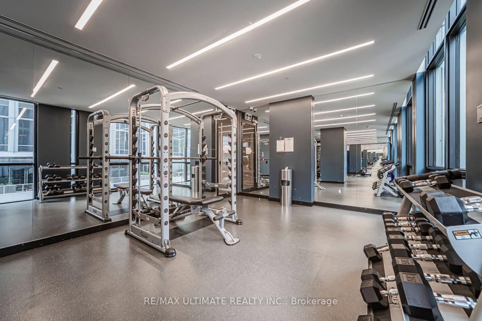 1 Yorkville Avenue, Unit 1208 thumbnail 43