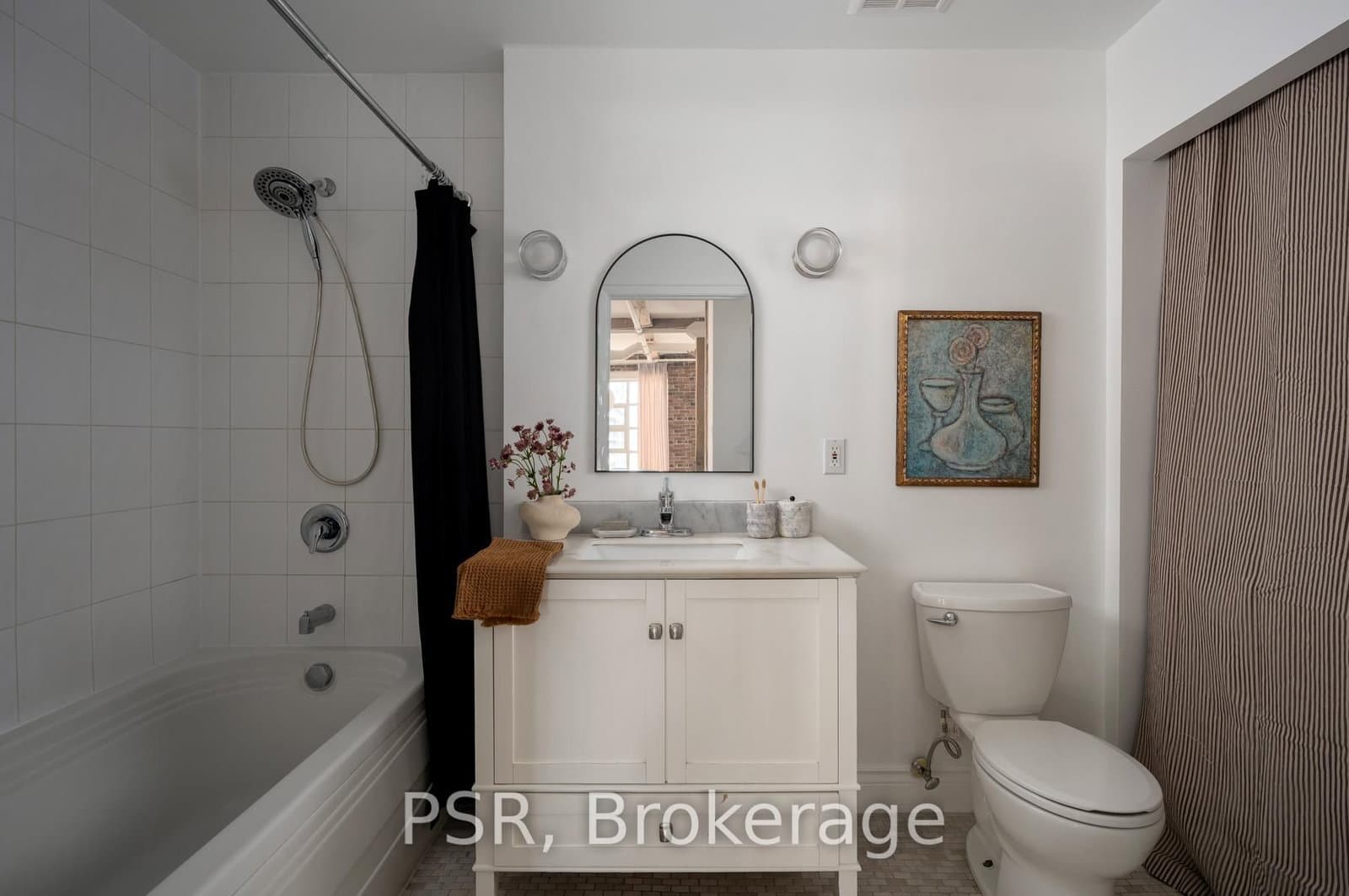 90 Sherbourne Street, Unit 407 thumbnail 3