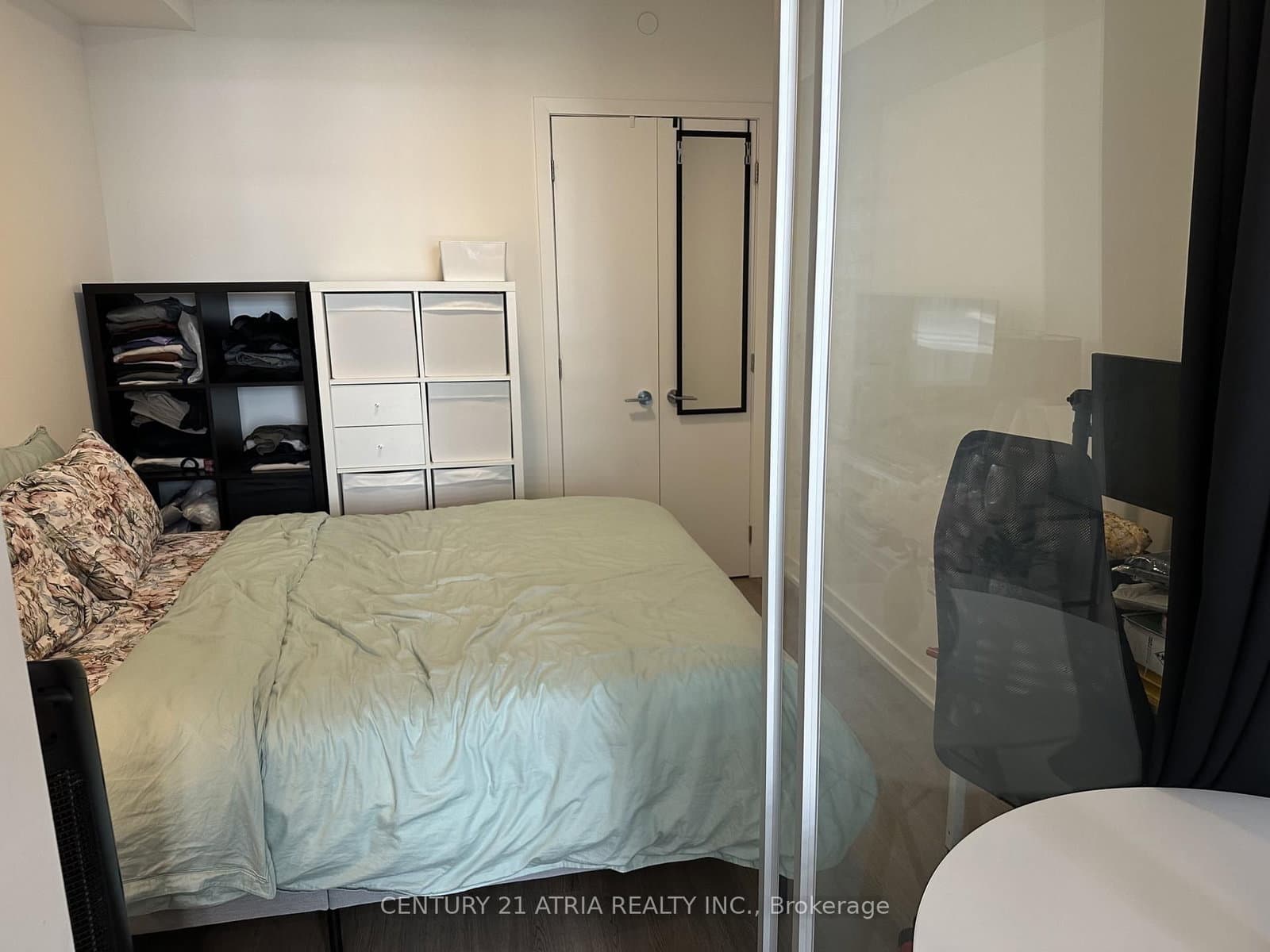 357 King Street W, Unit 1005 thumbnail 9