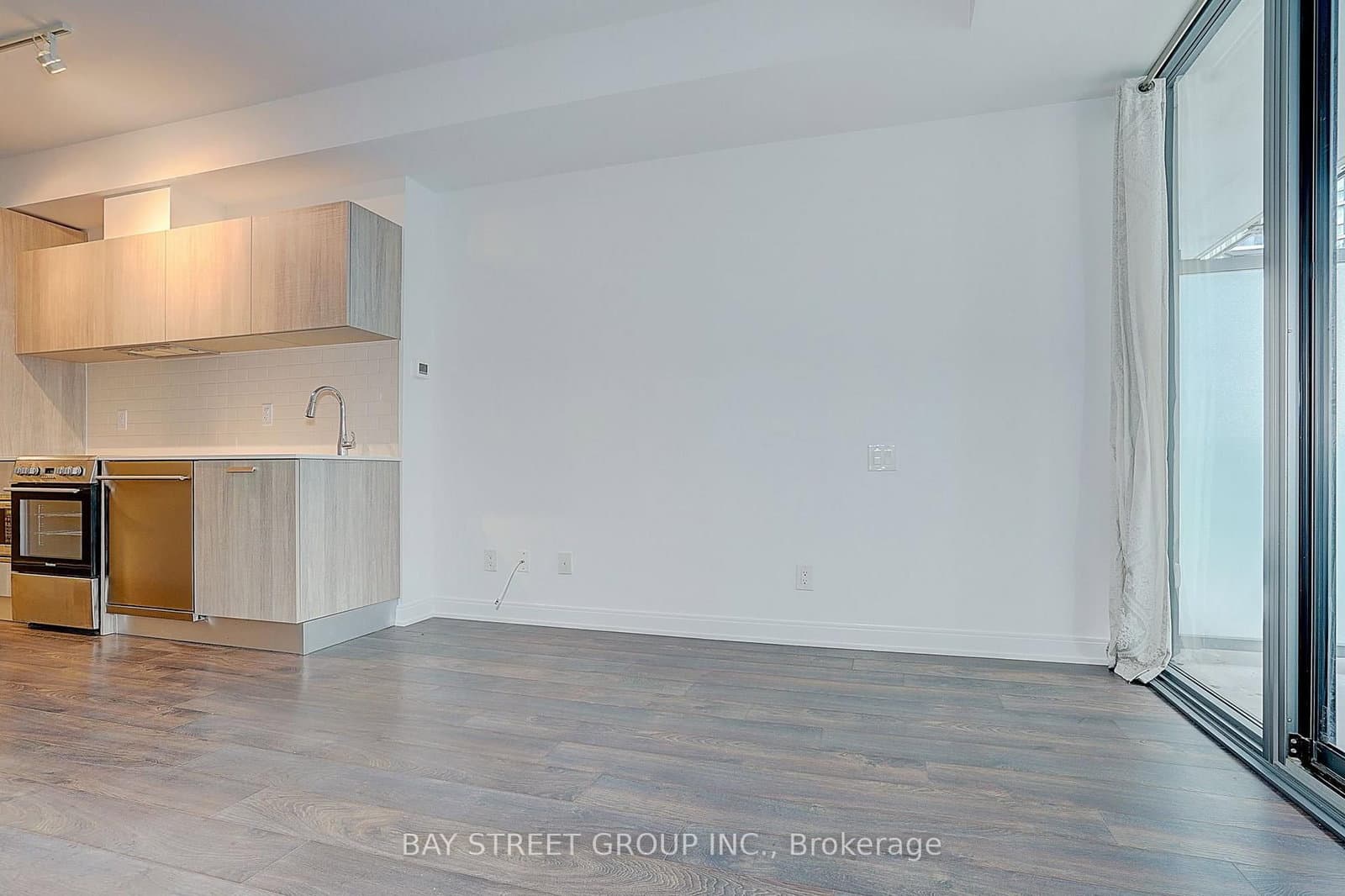 50 Charles Street E, Unit 910 thumbnail 15