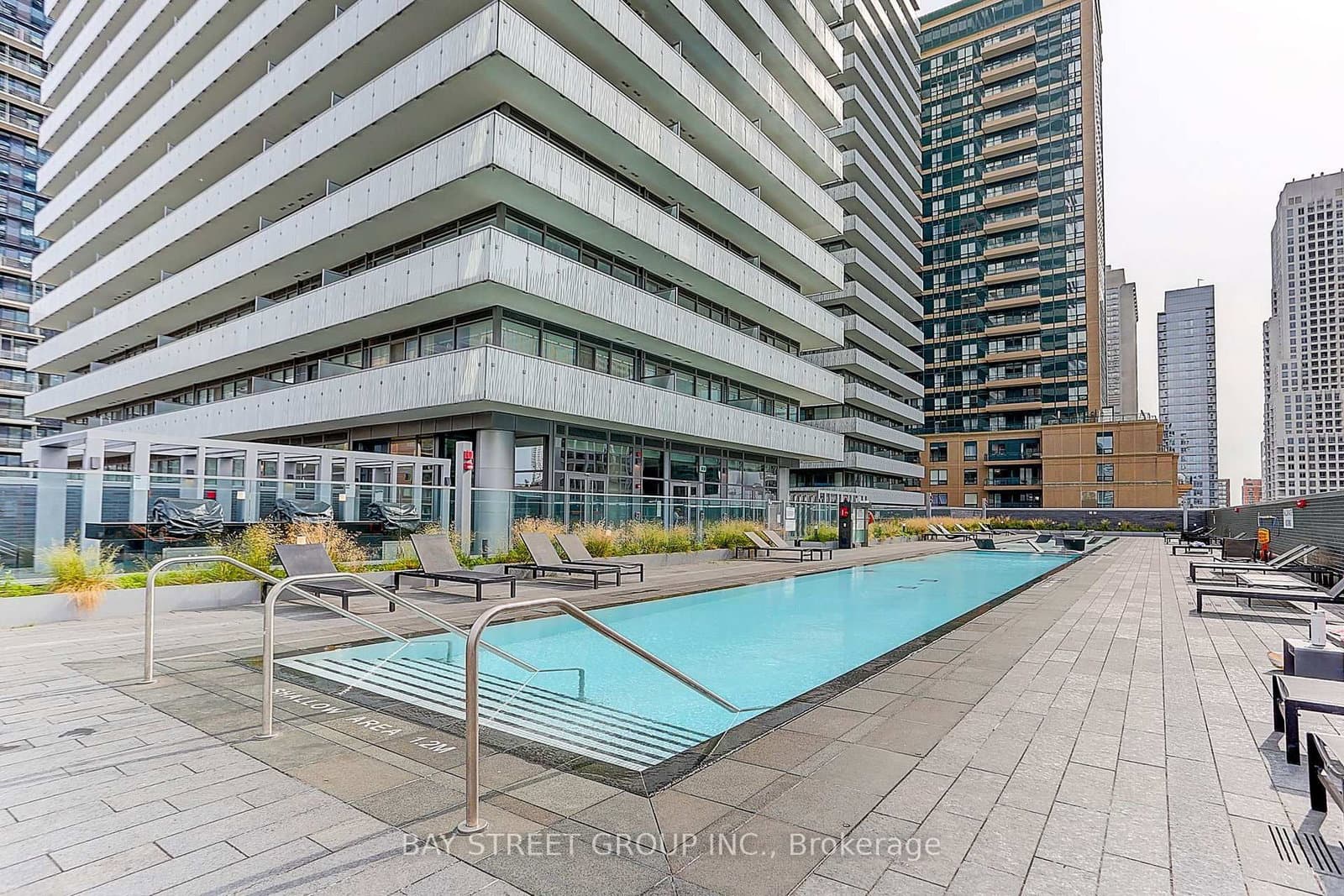 50 Charles Street E, Unit 910 thumbnail 30