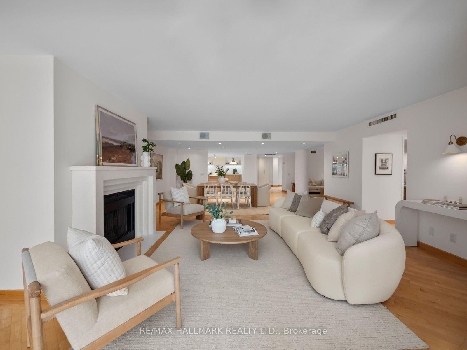 25 George Street, Unit 305 thumbnail 17