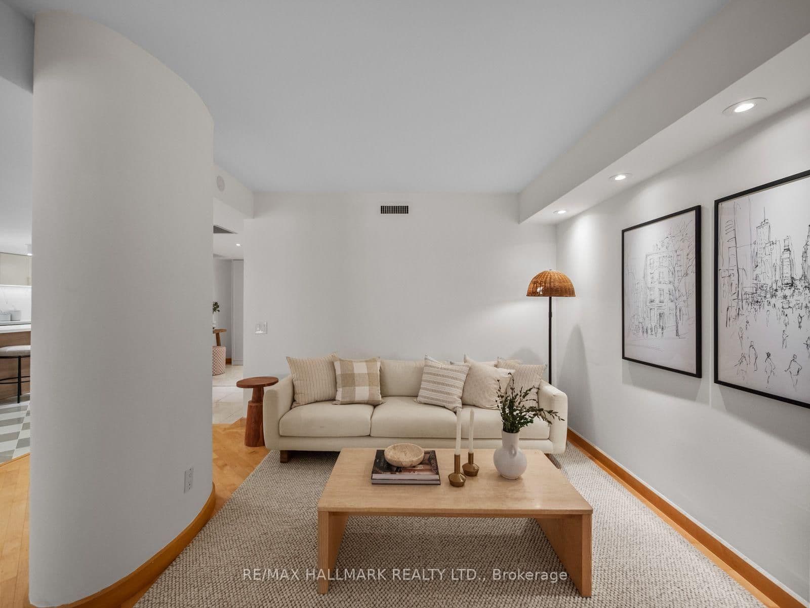 25 George Street, Unit 305 thumbnail 21