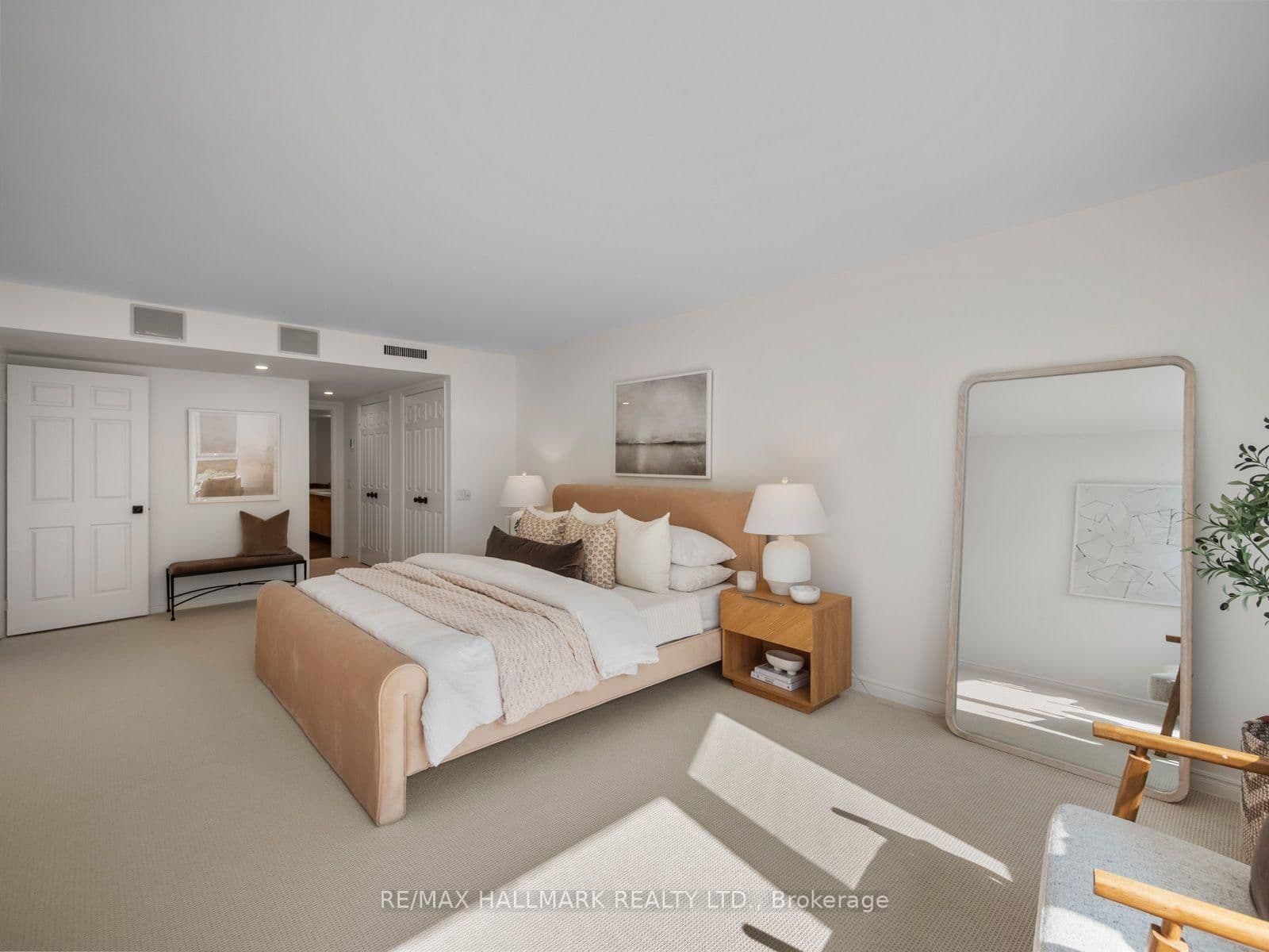 25 George Street, Unit 305 thumbnail 26