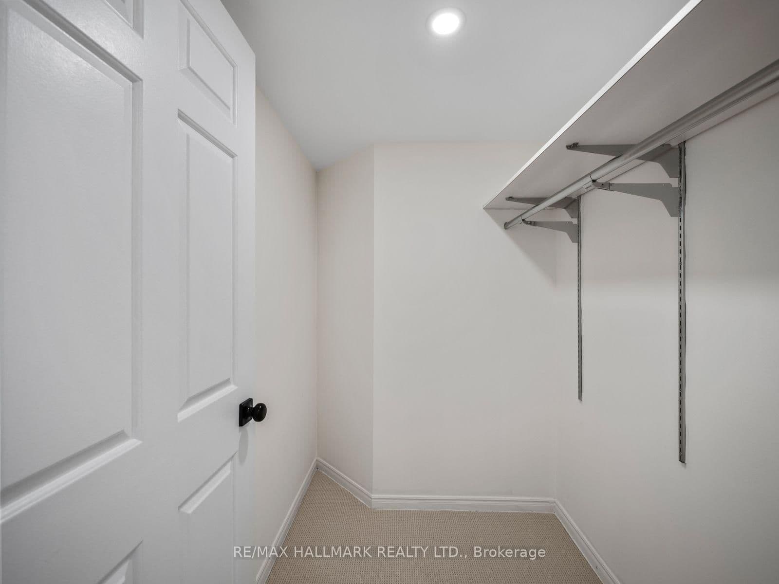 25 George Street, Unit 305 thumbnail 27