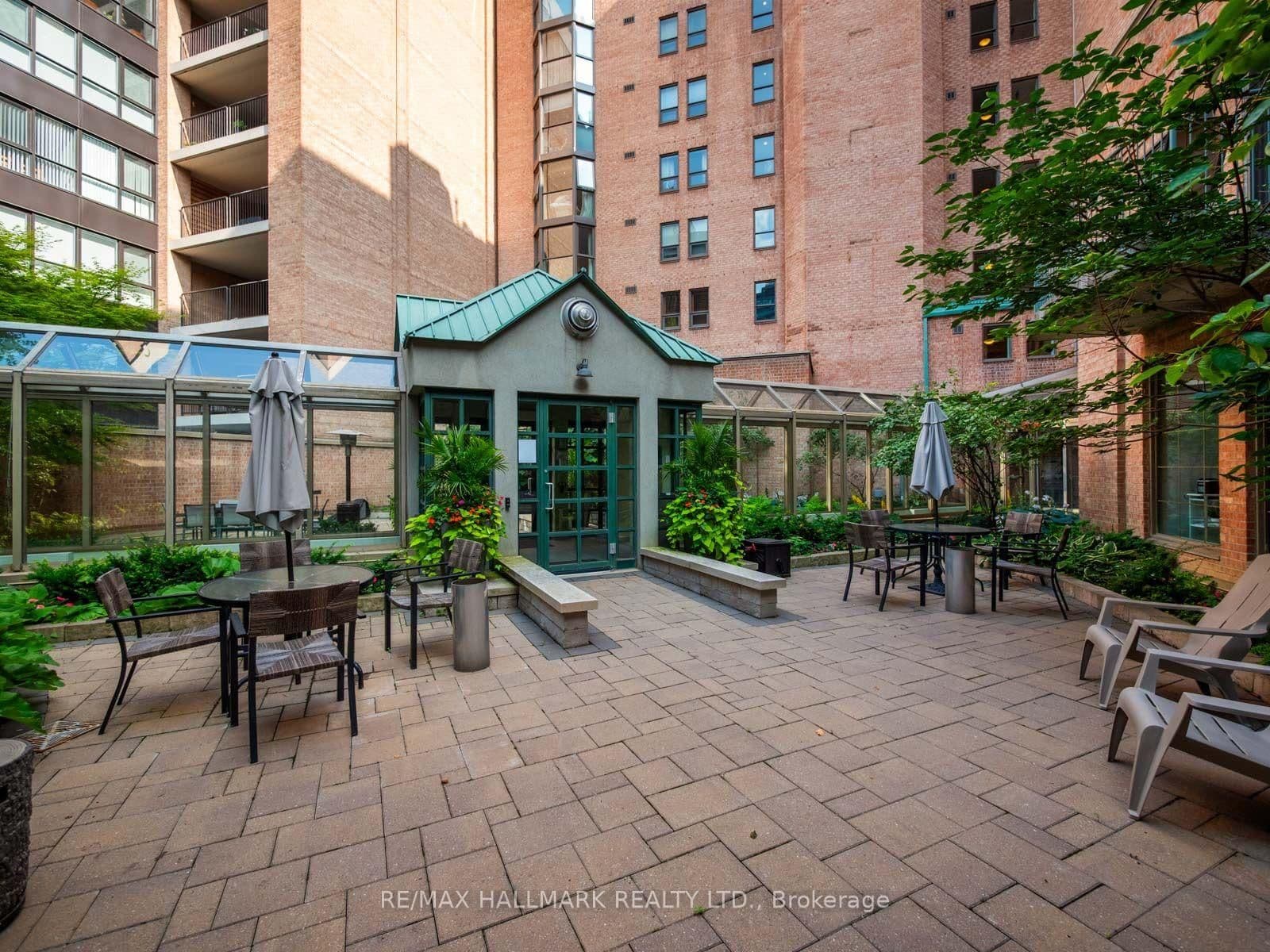 25 George Street, Unit 305 thumbnail 35
