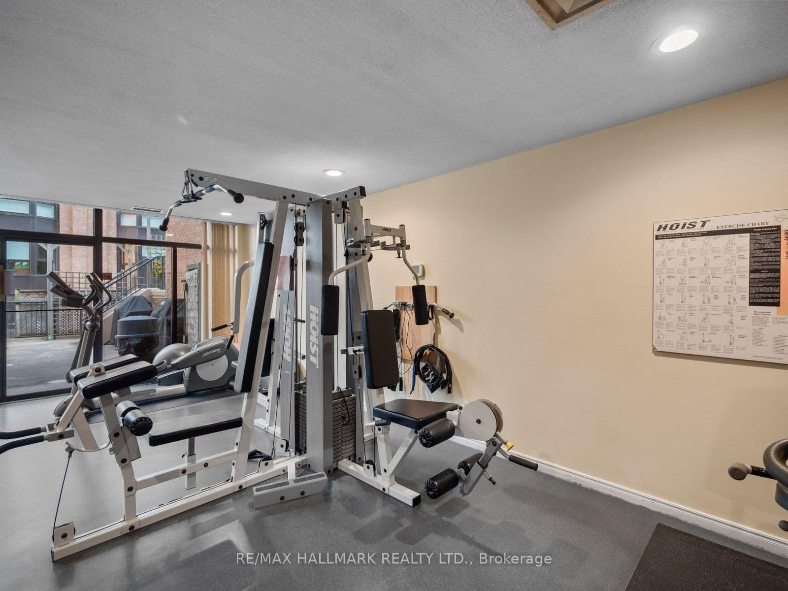 25 George Street, Unit 305 thumbnail 41
