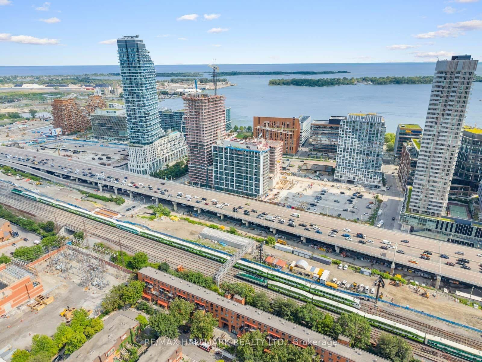 25 George Street, Unit 305 thumbnail 46