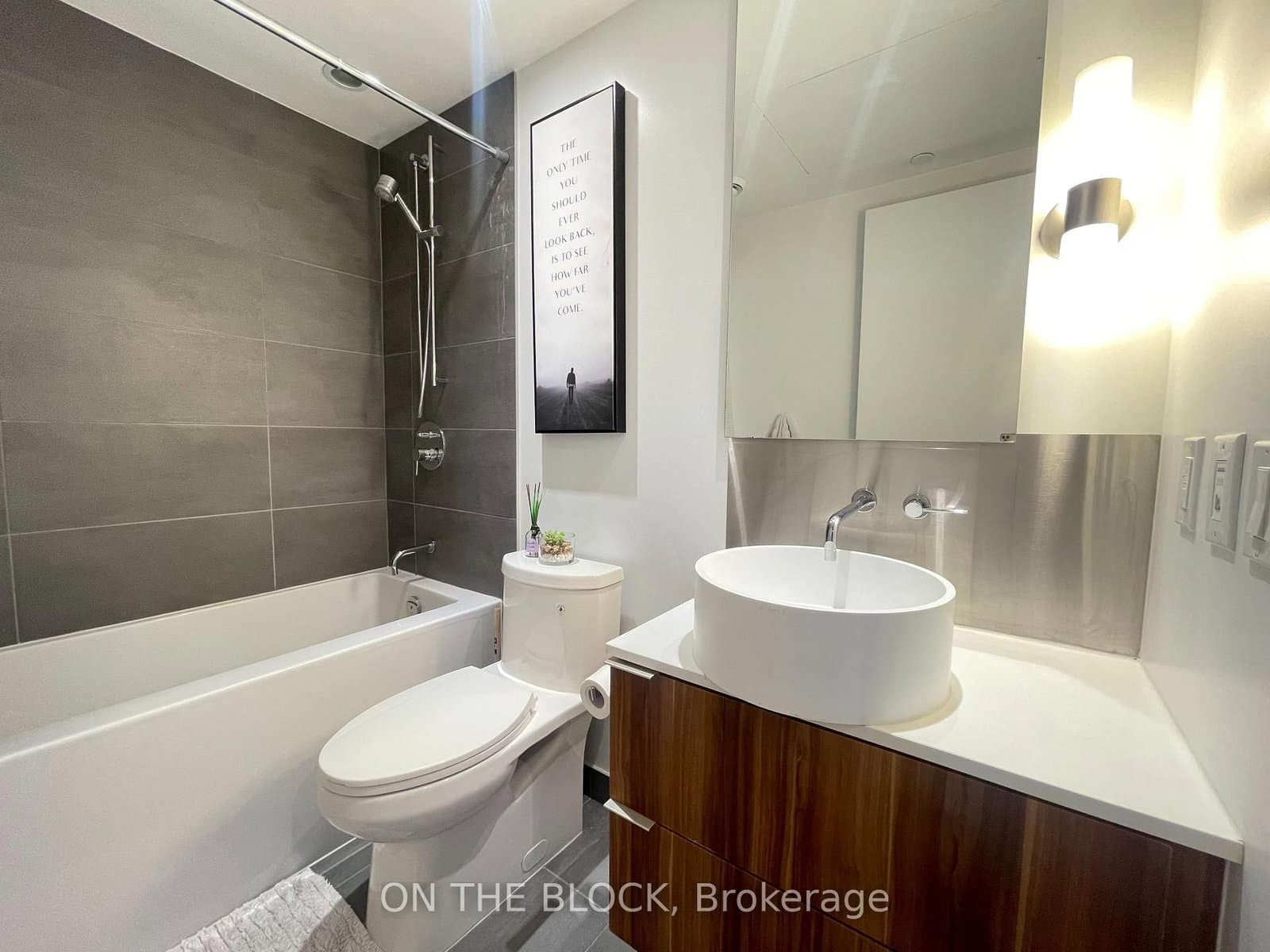 185 Roehampton Avenue, Unit 509 thumbnail 13