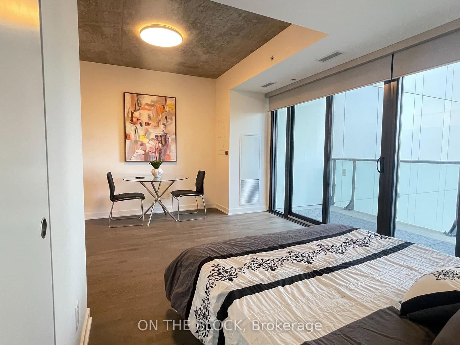 185 Roehampton Avenue, Unit 509 thumbnail 8