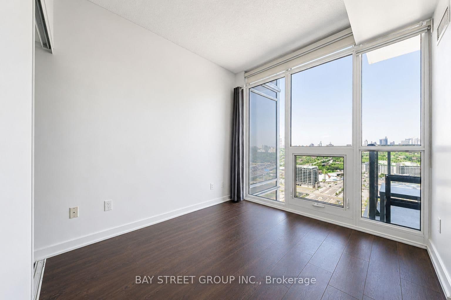 121 McMahon Drive, Unit 2906 thumbnail 25