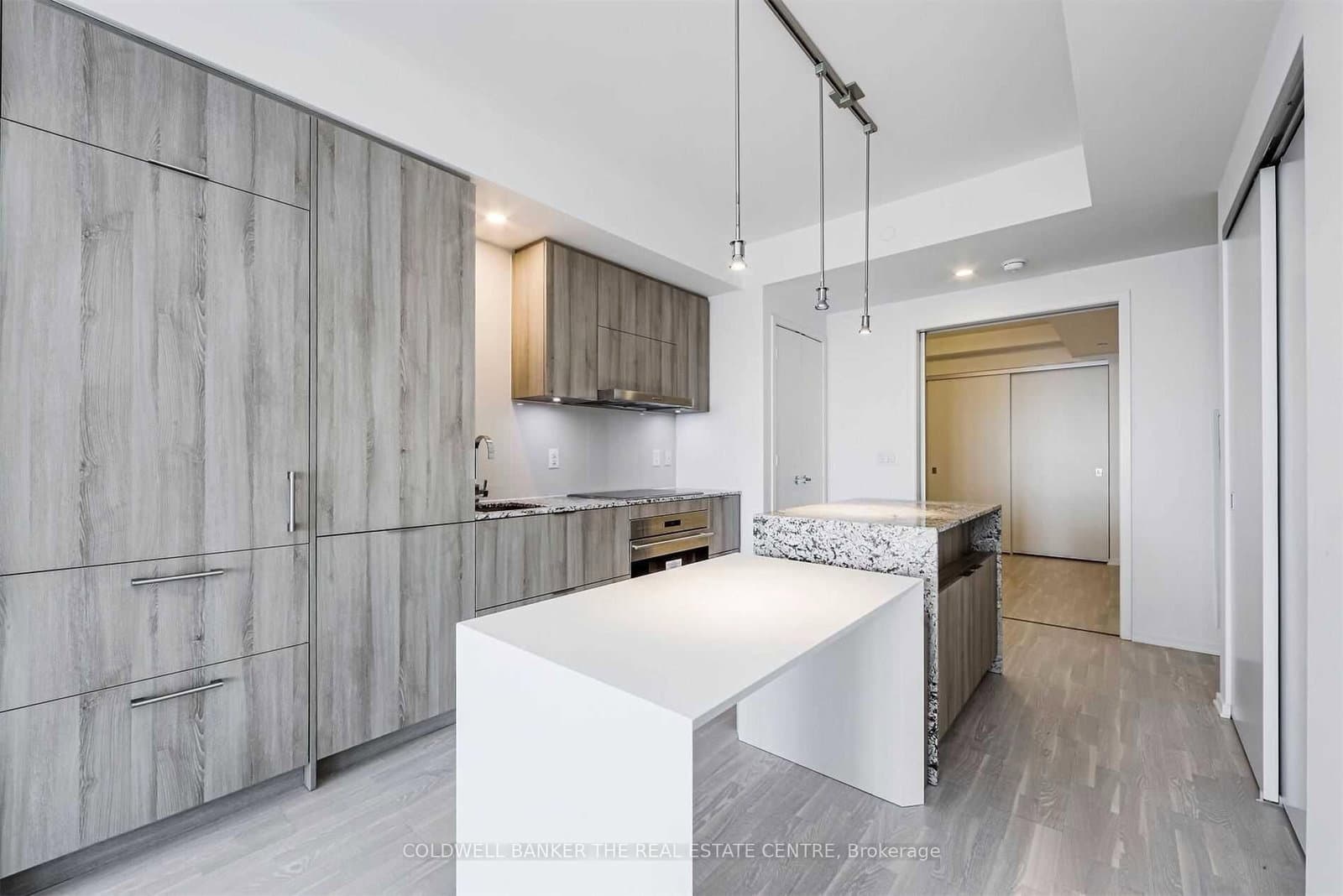 1 E Bloor Street E, Unit 6607 thumbnail 17