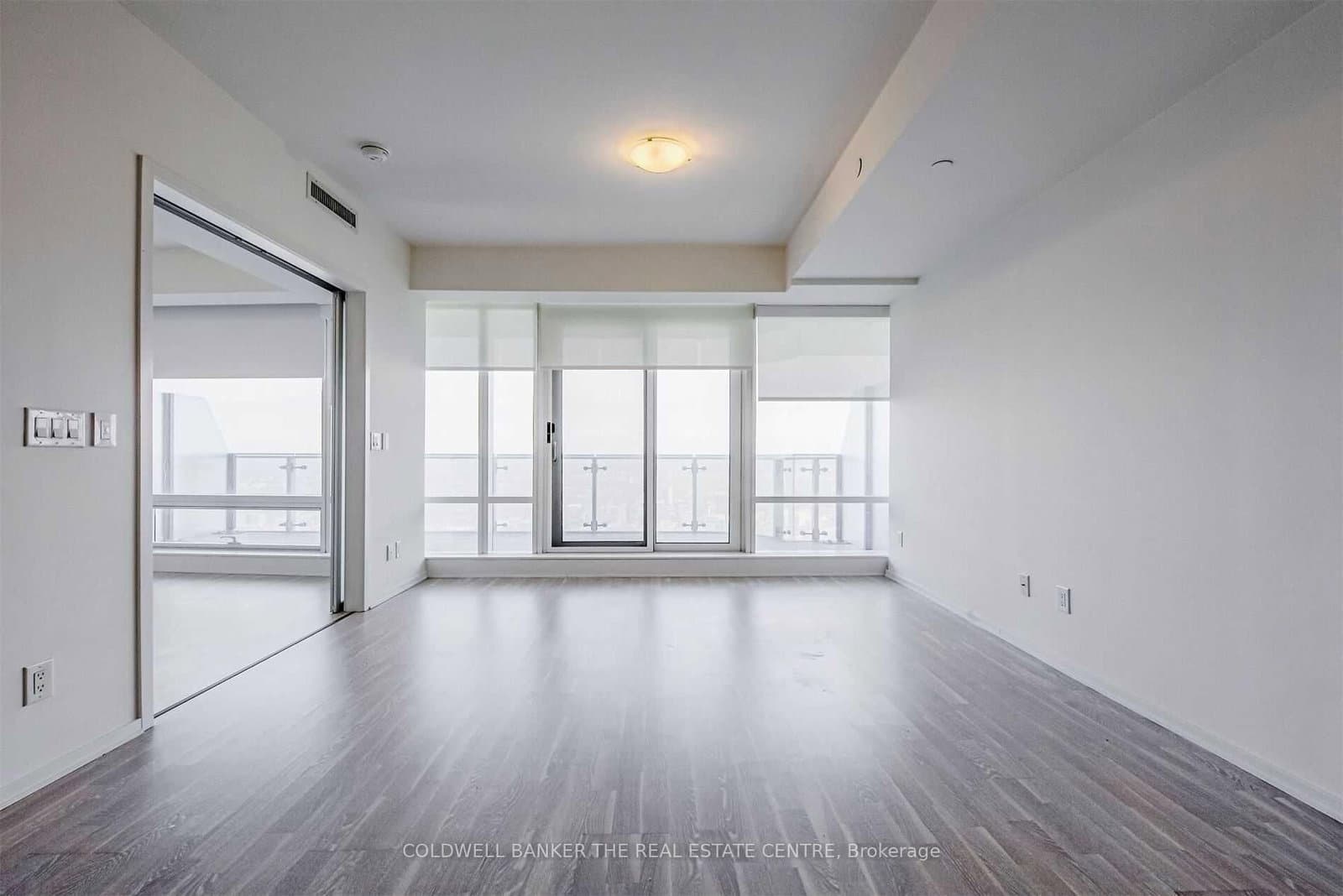 1 E Bloor Street E, Unit 6607 thumbnail 8
