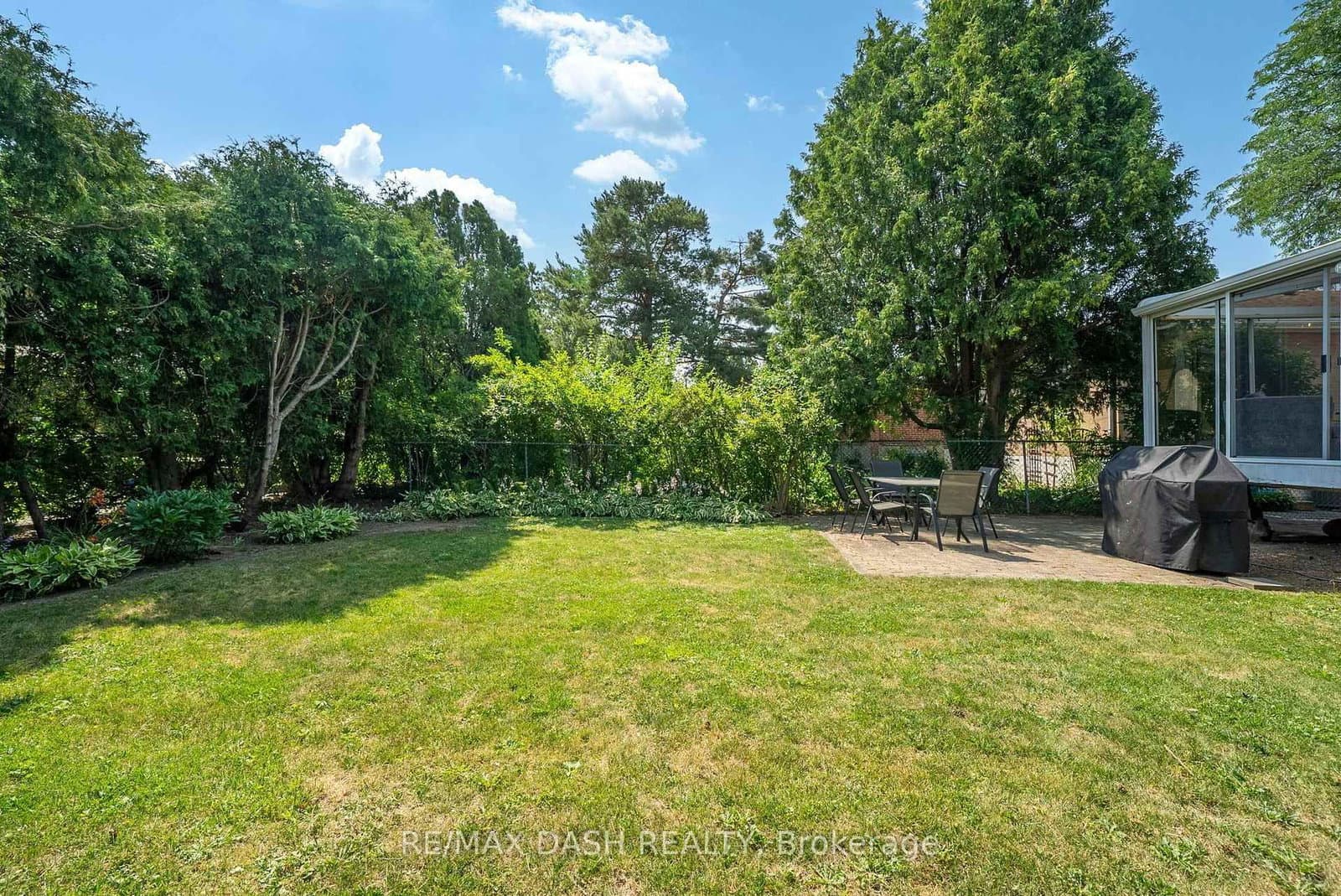 111 Gorman Park Road thumbnail 35