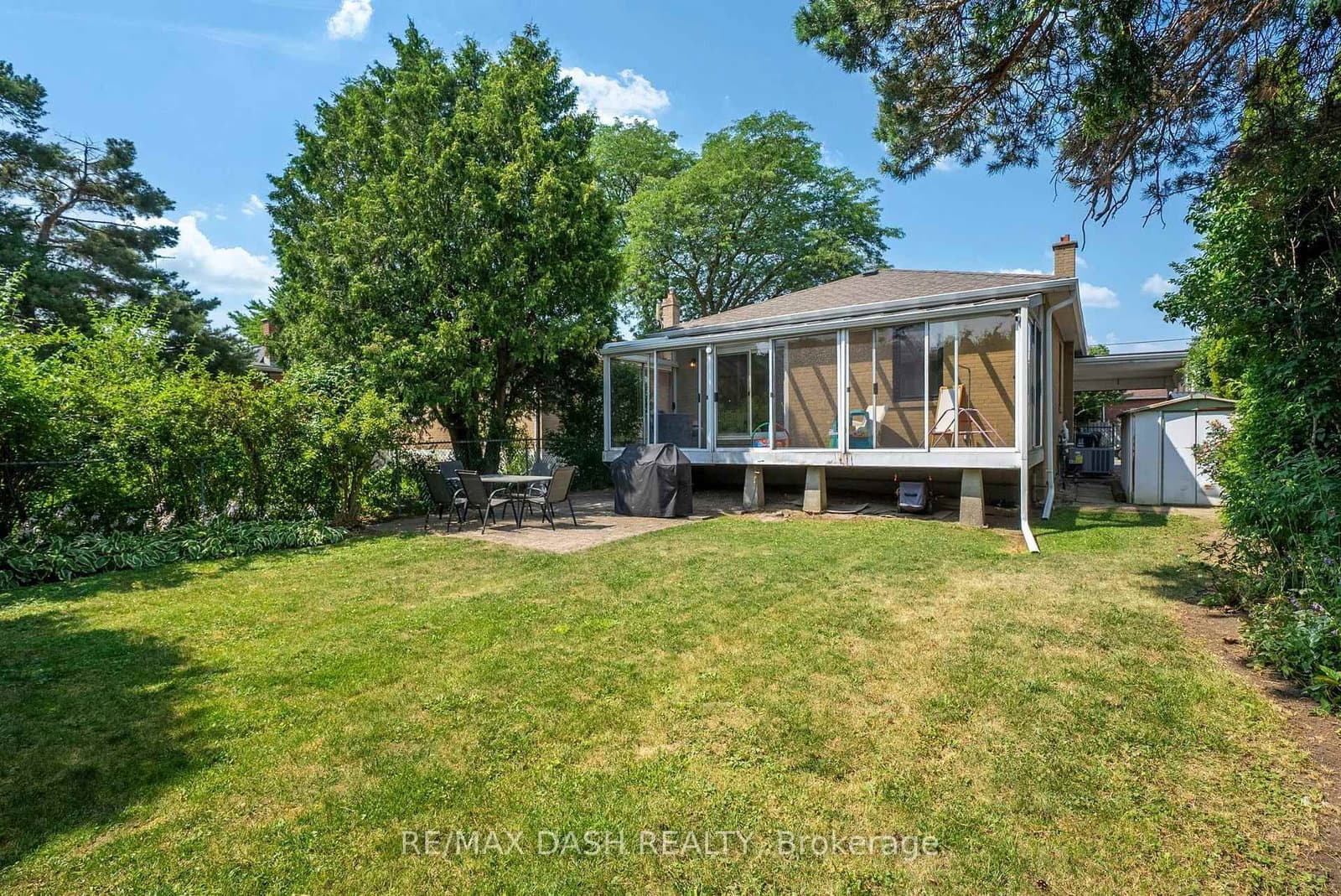 111 Gorman Park Road thumbnail 37