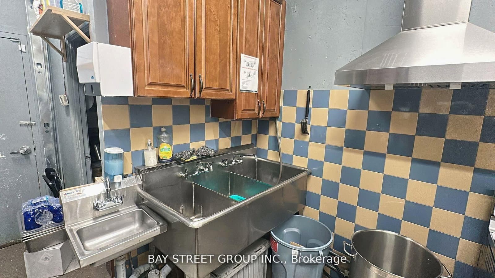 15 Northtown Way, Unit 23 thumbnail 8