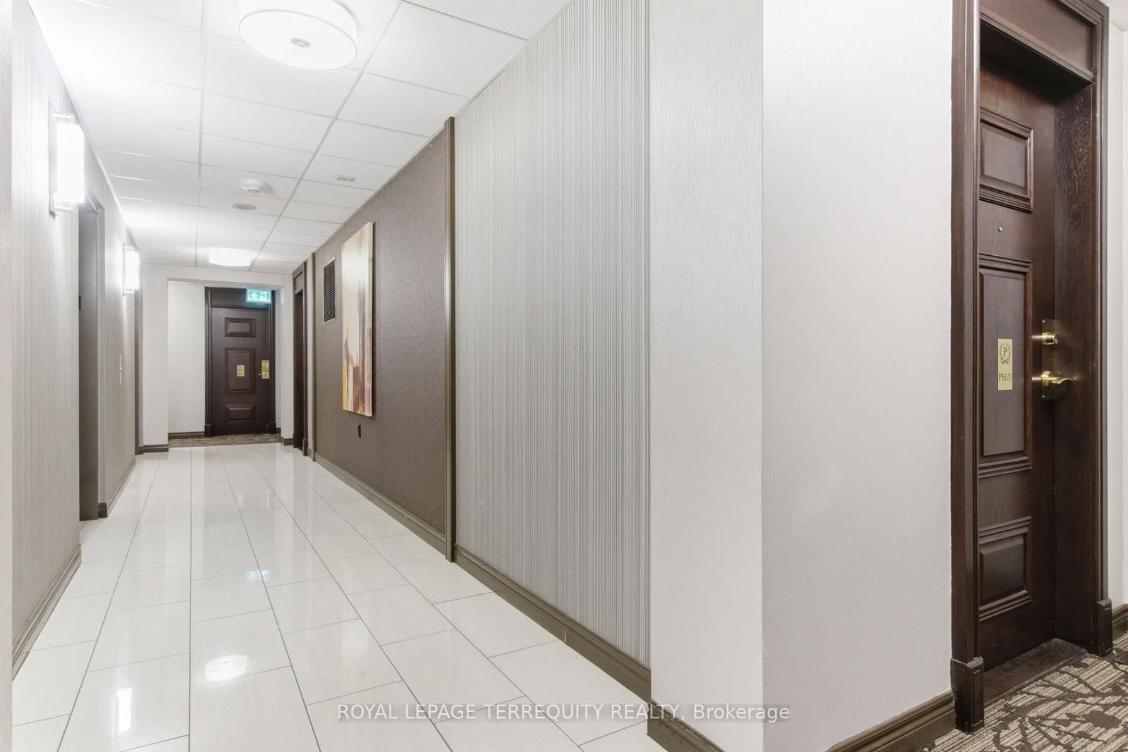 20 Olive Avenue, Unit PH07 thumbnail 20